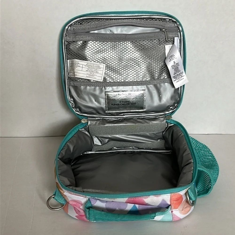 POTTERY BARN KIDS Mackenzie Rainbow Hearts Lunch Box